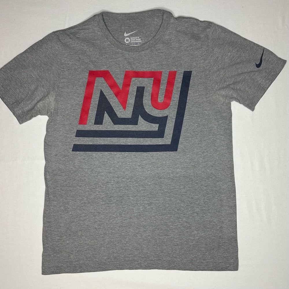 Nike New York Giant's '75 Retro Logo Tshirt (Men's Medium)